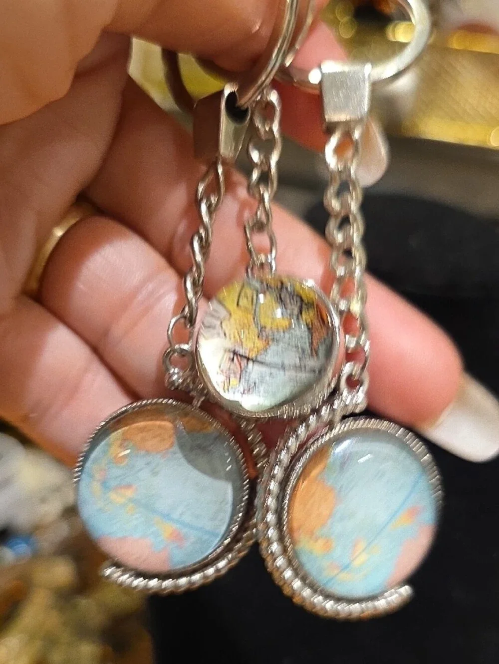 Source Unknown Silver Keychain with Iridescent Multicolor Pendant